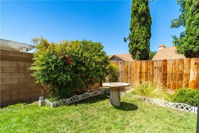 43141 Sunny, Lancaster, CA 93536