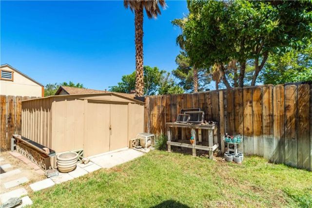 43141 Sunny, Lancaster, CA 93536