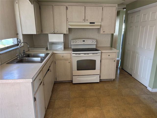 1321 HONOR DRIVE, Holiday, FL 34690