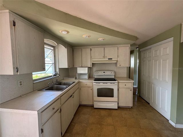 1321 HONOR DRIVE, Holiday, FL 34690