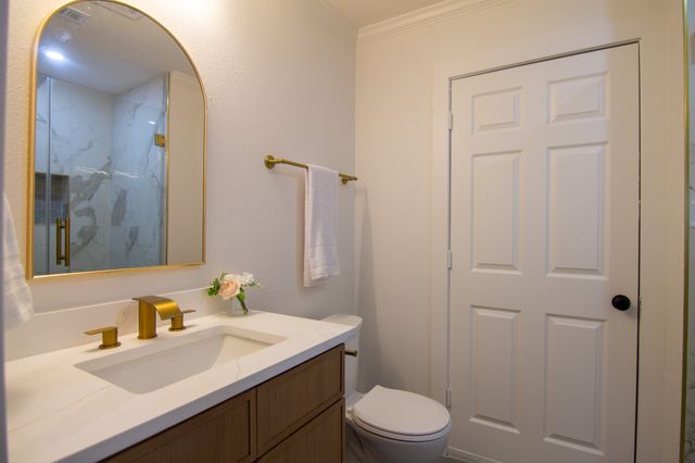 10715 Wild Oak Drive, Frisco, TX 75035