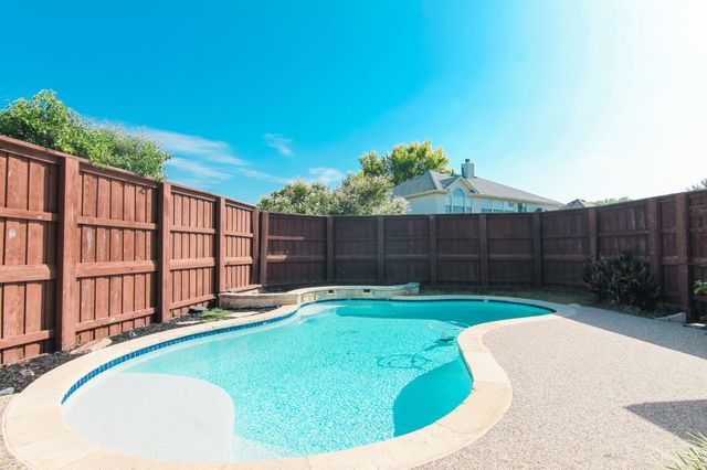 10715 Wild Oak Drive, Frisco, TX 75035