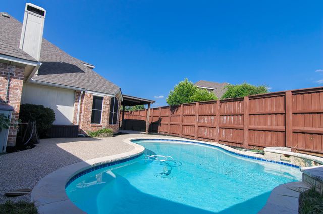 10715 Wild Oak Drive, Frisco, TX 75035