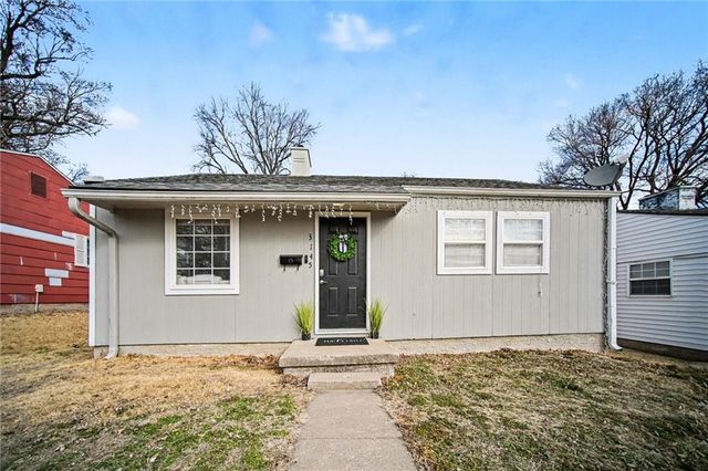 3145 Hawthorne Drive, St Joseph, MO 64501