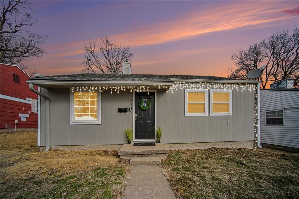 3145 Hawthorne Drive, St Joseph, MO 64501