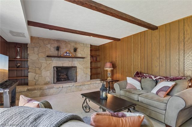 3329 S Maple Lane, Ashtabula, OH 44004