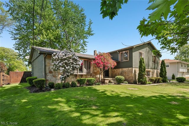 3329 S Maple Lane, Ashtabula, OH 44004