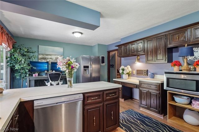 3329 S Maple Lane, Ashtabula, OH 44004