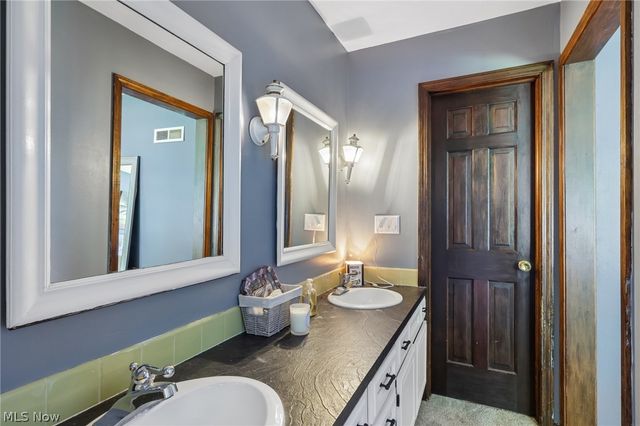 3329 S Maple Lane, Ashtabula, OH 44004