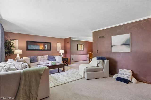3329 S Maple Lane, Ashtabula, OH 44004