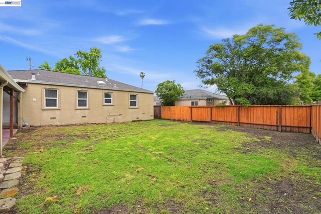 2329 Vestal Ave, Castro Valley, CA 94546