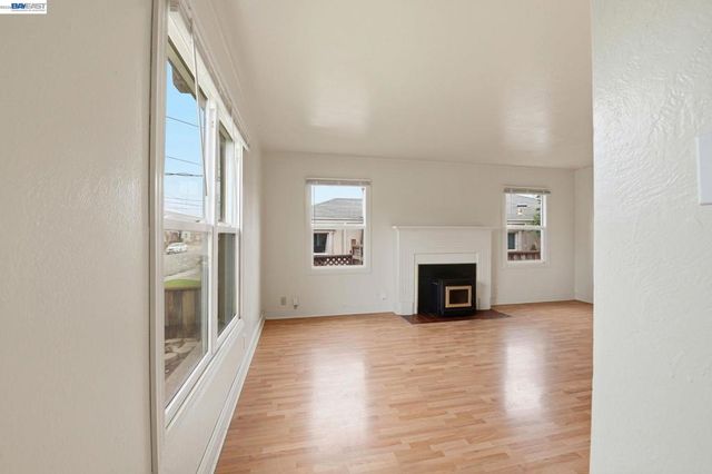 2329 Vestal Ave, Castro Valley, CA 94546