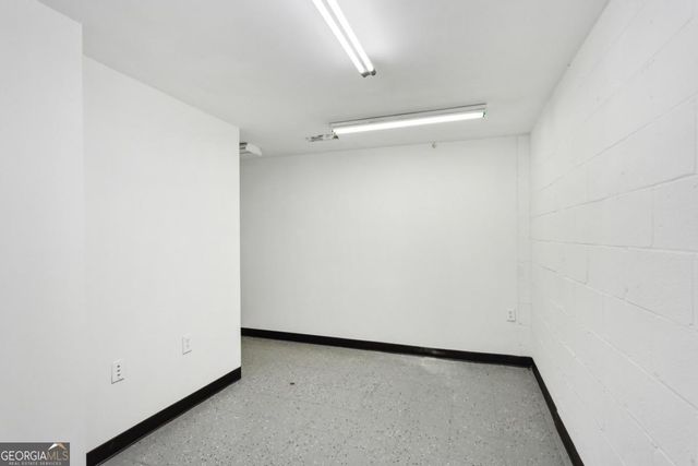 2667 Donald Lee Hollowell Parkway, Atlanta, GA 30318