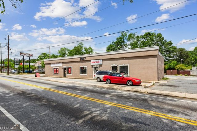 2667 Donald Lee Hollowell Parkway, Atlanta, GA 30318