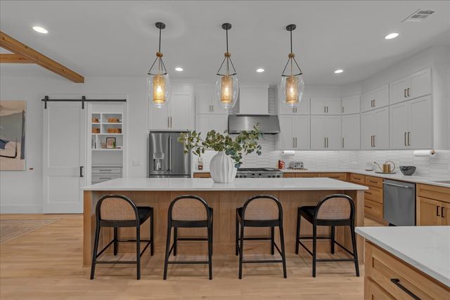 12910 S 28th Place, Bixby, OK 74008