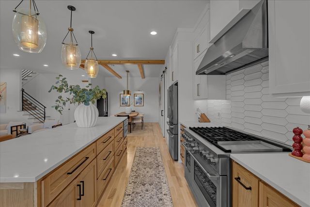 12910 S 28th Place, Bixby, OK 74008