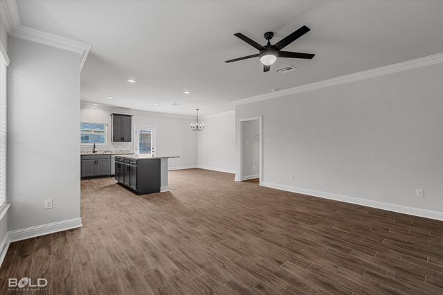 741 Crozier Drive, Bossier City, LA 71111