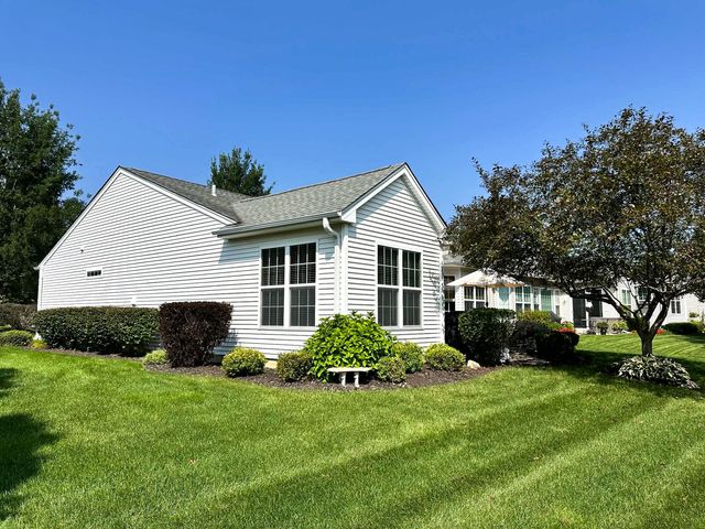 11892 Ludbury Ridge, Huntley, IL 60142