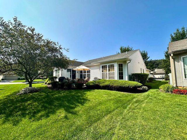 11892 Ludbury Ridge, Huntley, IL 60142