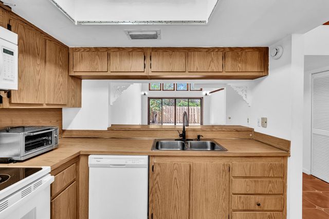 1400 NW 9th Avenue E-33, Boca Raton, FL 33486