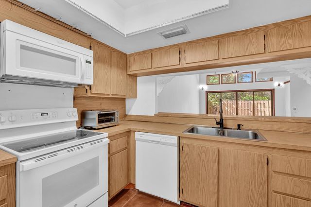 1400 NW 9th Avenue E-33, Boca Raton, FL 33486