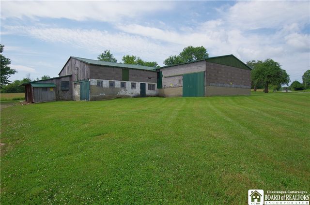 942 Spencer Rd, Kiantone, NY 14701