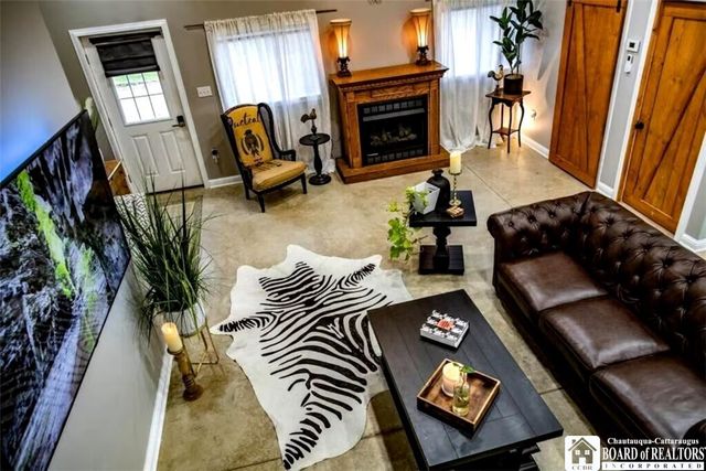 942 Spencer Rd, Kiantone, NY 14701