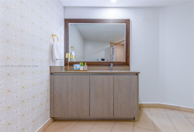 4111 S Ocean Dr 3706, Hollywood, FL 33019