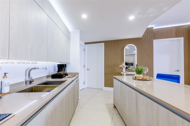 4111 S Ocean Dr 3706, Hollywood, FL 33019