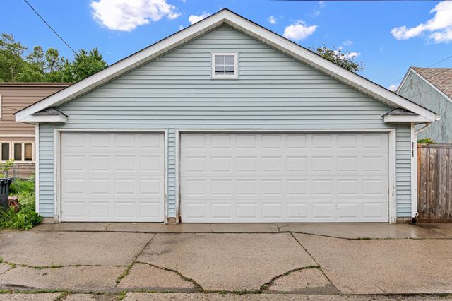 5740 Garfield Avenue, Minneapolis, MN 55419