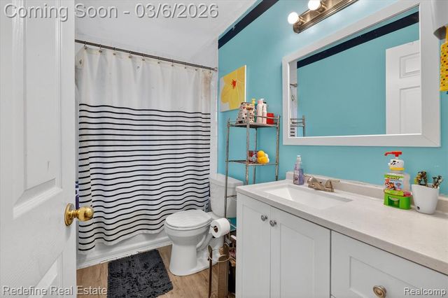 1517 Lillian Street, Westland, MI 48186