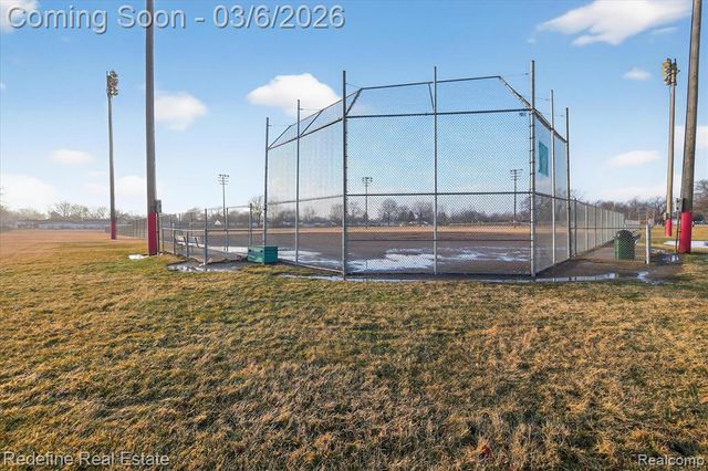 1517 Lillian Street, Westland, MI 48186