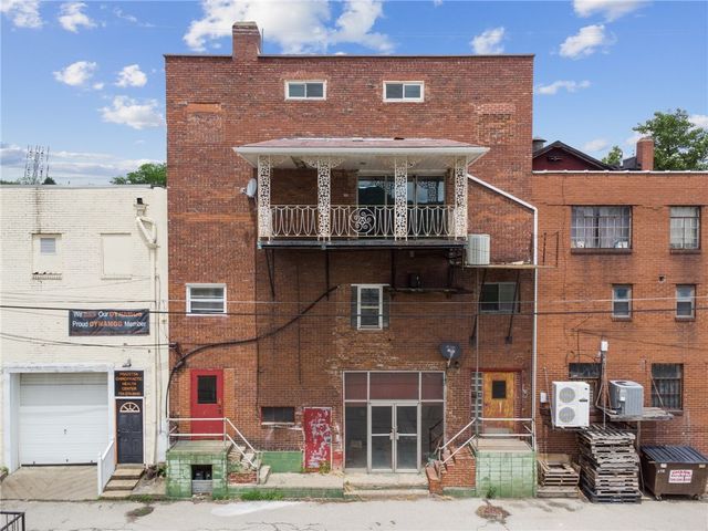 848 Pittsburgh St, Springdale Boro, PA 15144