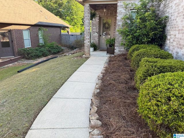 6505 SOUTHERN TRACE DRIVE, Leeds, AL 35094