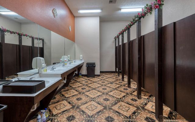 48600 Highway 290 Bus, Hempstead, TX 77445