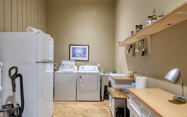 48600 Highway 290 Bus, Hempstead, TX 77445