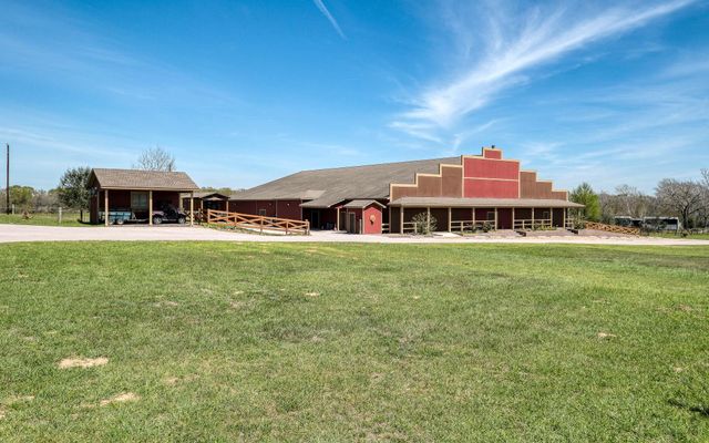 48600 Highway 290 Bus, Hempstead, TX 77445