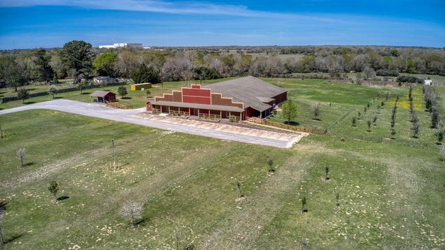 48600 Highway 290 Bus, Hempstead, TX 77445