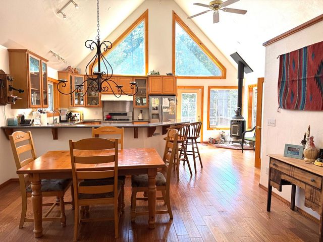 19380 Ponderosa Dr, Pioneer, CA 95666