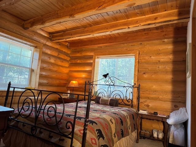 19380 Ponderosa Dr, Pioneer, CA 95666