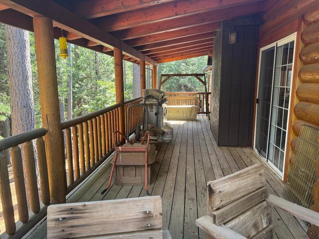 19380 Ponderosa Dr, Pioneer, CA 95666