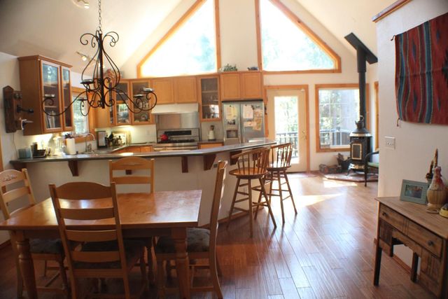19380 Ponderosa Dr, Pioneer, CA 95666