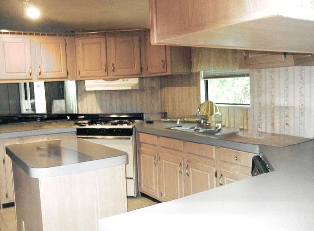 1014 Tealway Drive, Pasadena, TX 77504