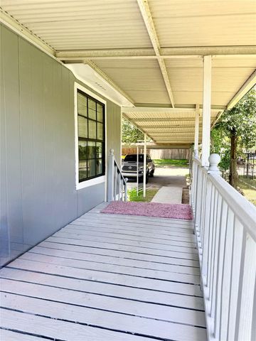 1014 Tealway Drive, Pasadena, TX 77504