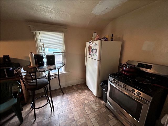 71 Ontario Street, Rochester, NY 14605