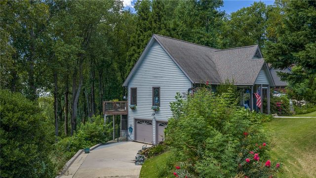 130 Raptor Way, Landrum, SC 29356