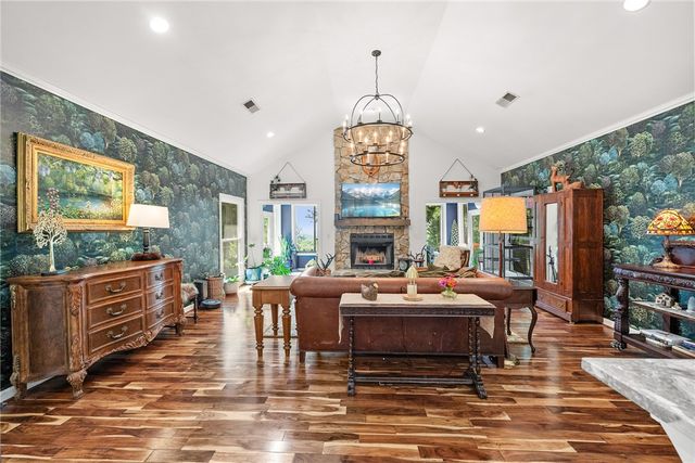 130 Raptor Way, Landrum, SC 29356