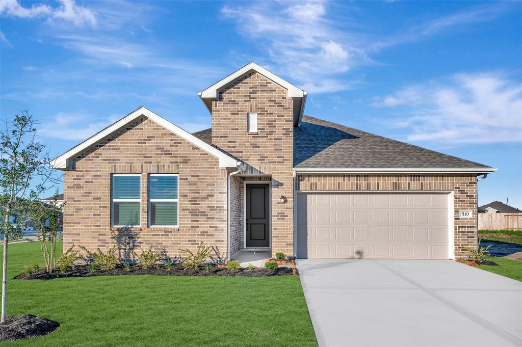 510 Barnier Street, Montgomery, TX 77356