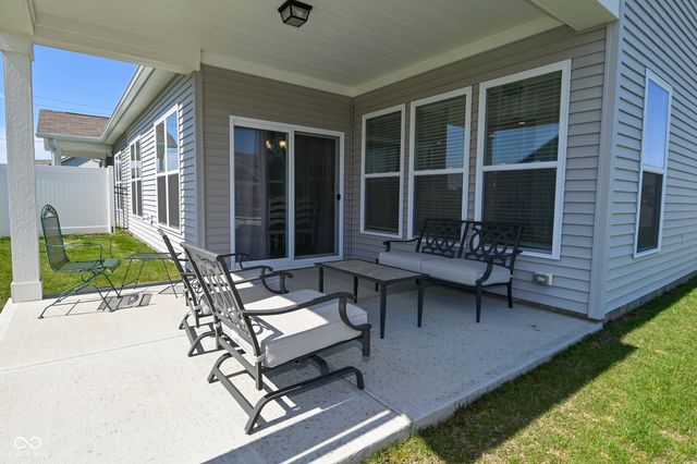 6561 Amber Court, Whitestown, IN 46075