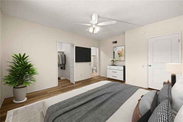 21219 Roscoe Boulevard 211, Canoga Park, CA 91304